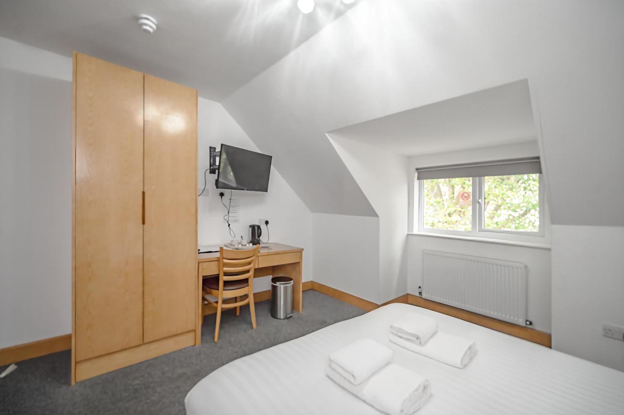 Flexistay Aparthotel Sutton Екстер'єр фото